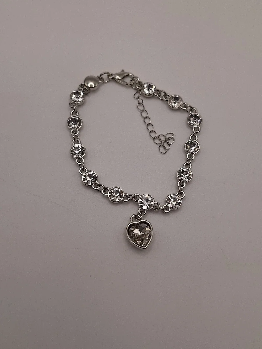 NEW Made With Swarovski Crystal Heart Charm Bracelet Silver Tone